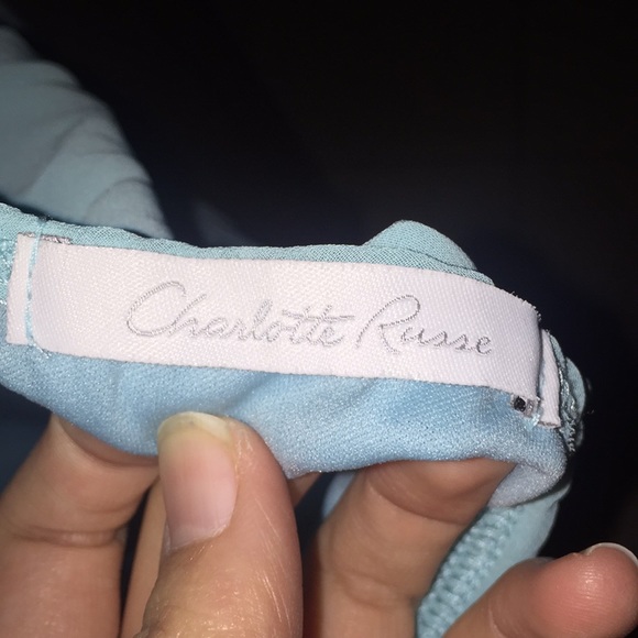 2 halter tops - Picture 3 of 4